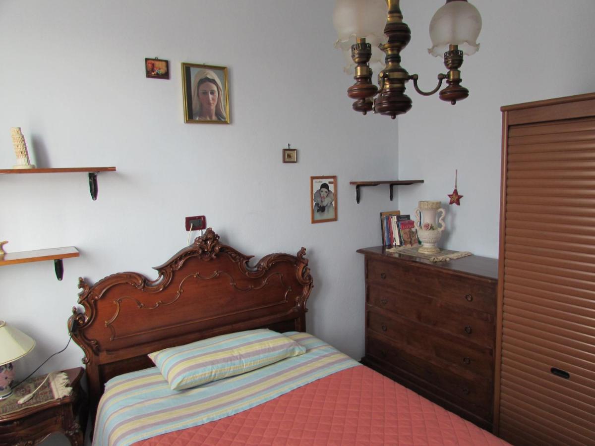 Casa Giuliano Apartment Pincara Екстериор снимка